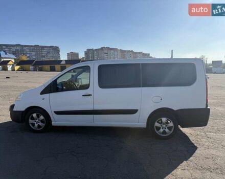 Белый Пежо Эксперт груз.-пасс., объемом двигателя 2 л и пробегом 239 тыс. км за 10000 $, фото 25 на Automoto.ua