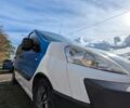 Пежо Эксперт груз.-пасс. 2009 в Черновцах на Automoto.ua Белый Пежо Эксперт груз.-пасс., объемом двигателя 1.6 л и пробегом 340 тыс. км за 4800 $, фото 1 на Automoto.ua
