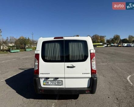 Белый Пежо Эксперт груз.-пасс., объемом двигателя 2 л и пробегом 239 тыс. км за 10000 $, фото 26 на Automoto.ua