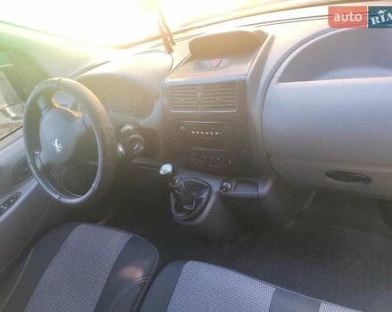 Пежо Эксперт груз.-пасс. 2011 в Житомире на Automoto.ua Белый Пежо Эксперт груз.-пасс., объемом двигателя 2 л и пробегом 234 тыс. км за 7300 $, фото 1 на Automoto.ua