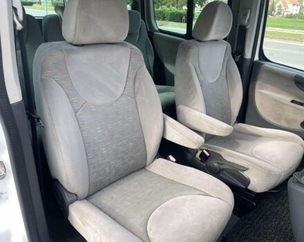 Белый Пежо Эксперт груз.-пасс., объемом двигателя 2 л и пробегом 198 тыс. км за 7800 $, фото 13 на Automoto.ua