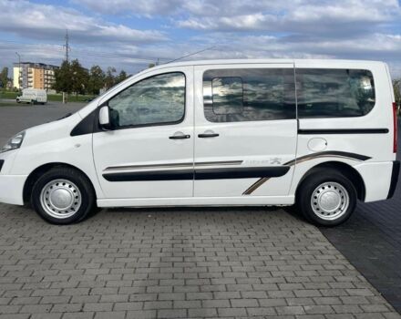 Белый Пежо Эксперт груз.-пасс., объемом двигателя 2 л и пробегом 198 тыс. км за 7800 $, фото 4 на Automoto.ua