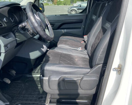 Белый Пежо Эксперт груз.-пасс., объемом двигателя 2 л и пробегом 260 тыс. км за 16000 $, фото 21 на Automoto.ua