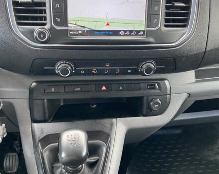 Белый Пежо Эксперт груз.-пасс., объемом двигателя 2 л и пробегом 260 тыс. км за 16000 $, фото 27 на Automoto.ua