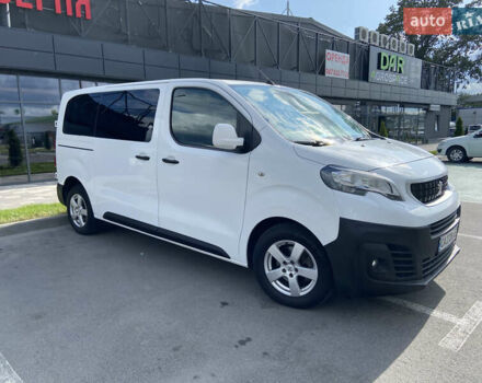 Белый Пежо Эксперт груз.-пасс., объемом двигателя 2 л и пробегом 260 тыс. км за 16000 $, фото 3 на Automoto.ua