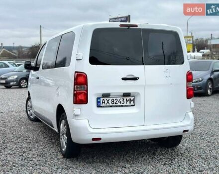 Белый Пежо Эксперт груз.-пасс., объемом двигателя 2 л и пробегом 250 тыс. км за 15500 $, фото 3 на Automoto.ua