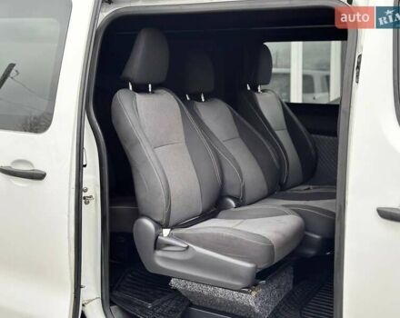 Белый Пежо Эксперт груз.-пасс., объемом двигателя 2 л и пробегом 250 тыс. км за 15500 $, фото 4 на Automoto.ua