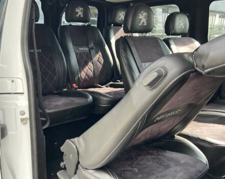 Белый Пежо Эксперт груз.-пасс., объемом двигателя 2 л и пробегом 260 тыс. км за 16000 $, фото 37 на Automoto.ua