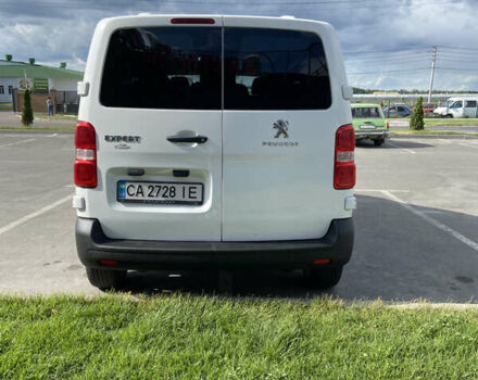 Белый Пежо Эксперт груз.-пасс., объемом двигателя 2 л и пробегом 260 тыс. км за 16000 $, фото 11 на Automoto.ua