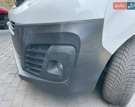 Білий Пежо Експерт вант.-пас., об'ємом двигуна 1.56 л та пробігом 232 тис. км за 12000 $, фото 16 на Automoto.ua