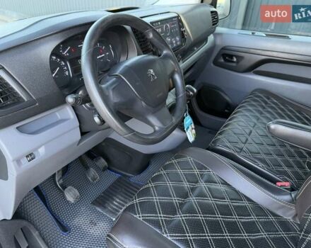 Белый Пежо Эксперт груз.-пасс., объемом двигателя 2 л и пробегом 298 тыс. км за 14200 $, фото 58 на Automoto.ua