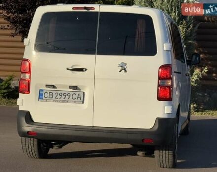 Белый Пежо Эксперт груз.-пасс., объемом двигателя 2 л и пробегом 298 тыс. км за 14200 $, фото 40 на Automoto.ua