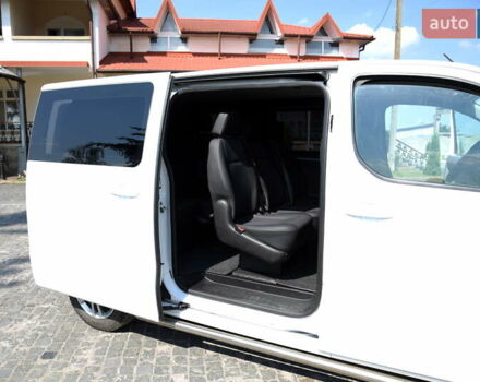Белый Пежо Эксперт груз.-пасс., объемом двигателя 2 л и пробегом 229 тыс. км за 17500 $, фото 6 на Automoto.ua