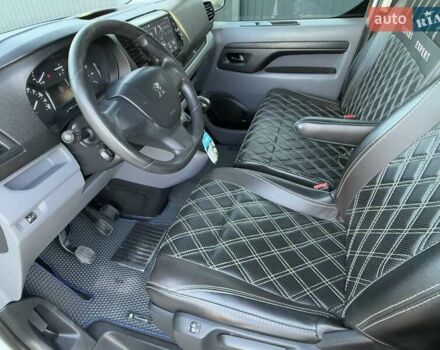 Белый Пежо Эксперт груз.-пасс., объемом двигателя 2 л и пробегом 298 тыс. км за 14200 $, фото 56 на Automoto.ua