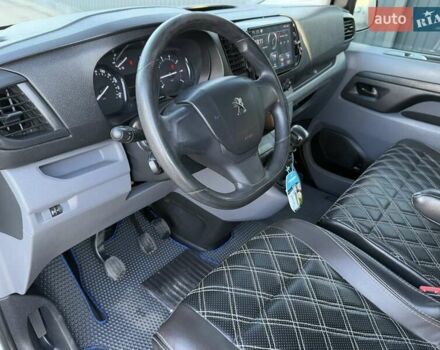 Белый Пежо Эксперт груз.-пасс., объемом двигателя 2 л и пробегом 298 тыс. км за 14200 $, фото 59 на Automoto.ua