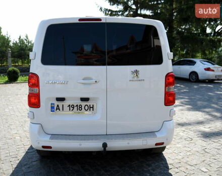 Белый Пежо Эксперт груз.-пасс., объемом двигателя 2 л и пробегом 229 тыс. км за 17500 $, фото 3 на Automoto.ua