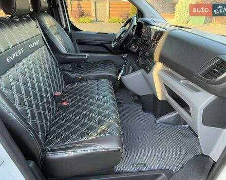 Белый Пежо Эксперт груз.-пасс., объемом двигателя 2 л и пробегом 298 тыс. км за 14200 $, фото 66 на Automoto.ua