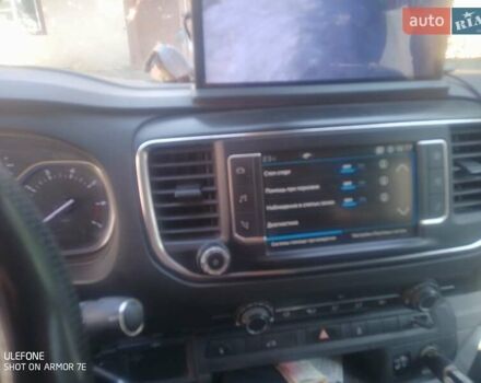 Белый Пежо Эксперт груз.-пасс., объемом двигателя 1.56 л и пробегом 35 тыс. км за 19100 $, фото 2 на Automoto.ua