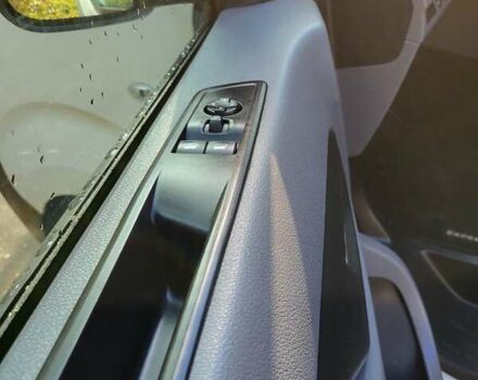 Белый Пежо Эксперт груз.-пасс., объемом двигателя 2 л и пробегом 209 тыс. км за 16400 $, фото 26 на Automoto.ua