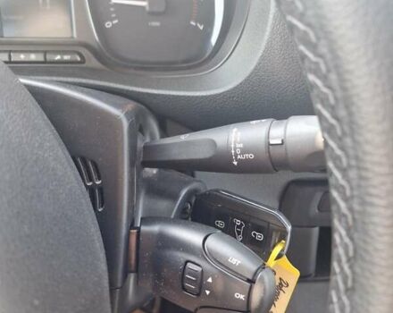 Білий Пежо Експерт вант.-пас., об'ємом двигуна 2 л та пробігом 141 тис. км за 16977 $, фото 3 на Automoto.ua