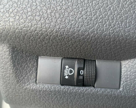 Пежо Эксперт груз.-пасс. 2021 в Тернополе на Automoto.ua Белый Пежо Эксперт груз.-пасс., объемом двигателя 0 л и пробегом 63 тыс. км за 25300 $, фото 13 на Automoto.ua