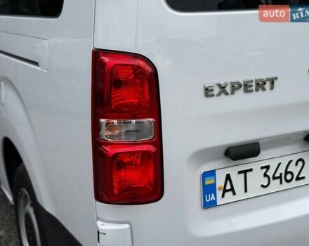 Пежо Эксперт груз.-пасс. 2023 в Хмельницком на Automoto.ua Белый Пежо Эксперт груз.-пасс., объемом двигателя 2 л и пробегом 32 тыс. км за 32200 $, фото 17 на Automoto.ua
