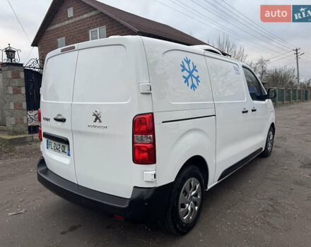 Белый Пежо Эксперт груз.-пасс., объемом двигателя 2 л и пробегом 255 тыс. км за 18800 $, фото 68 на Automoto.ua