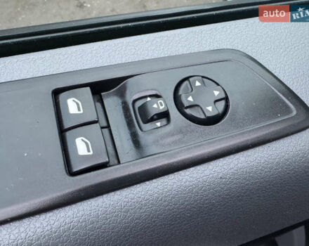 Белый Пежо Эксперт груз.-пасс., объемом двигателя 2 л и пробегом 255 тыс. км за 18800 $, фото 9 на Automoto.ua