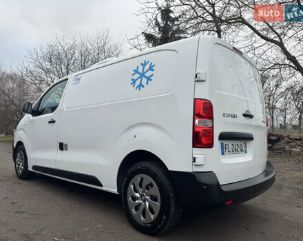 Белый Пежо Эксперт груз.-пасс., объемом двигателя 2 л и пробегом 255 тыс. км за 18800 $, фото 18 на Automoto.ua