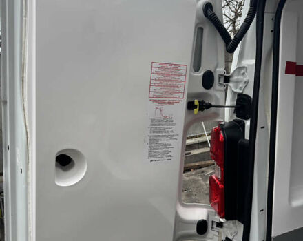 Белый Пежо Эксперт груз.-пасс., объемом двигателя 2 л и пробегом 255 тыс. км за 18800 $, фото 28 на Automoto.ua