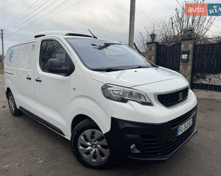 Белый Пежо Эксперт груз.-пасс., объемом двигателя 2 л и пробегом 255 тыс. км за 18800 $, фото 3 на Automoto.ua