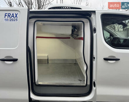 Белый Пежо Эксперт груз.-пасс., объемом двигателя 2 л и пробегом 255 тыс. км за 18800 $, фото 33 на Automoto.ua