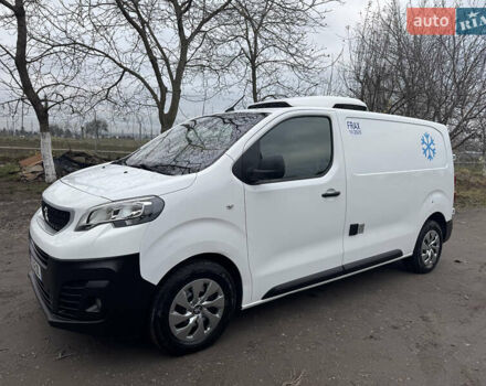 Белый Пежо Эксперт груз.-пасс., объемом двигателя 2 л и пробегом 255 тыс. км за 18800 $, фото 47 на Automoto.ua