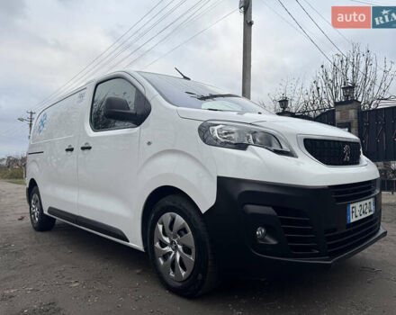 Белый Пежо Эксперт груз.-пасс., объемом двигателя 2 л и пробегом 255 тыс. км за 18800 $, фото 58 на Automoto.ua