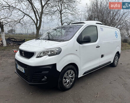 Белый Пежо Эксперт груз.-пасс., объемом двигателя 2 л и пробегом 255 тыс. км за 18800 $, фото 49 на Automoto.ua