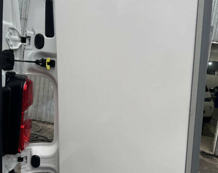 Белый Пежо Эксперт груз.-пасс., объемом двигателя 2 л и пробегом 255 тыс. км за 18800 $, фото 29 на Automoto.ua