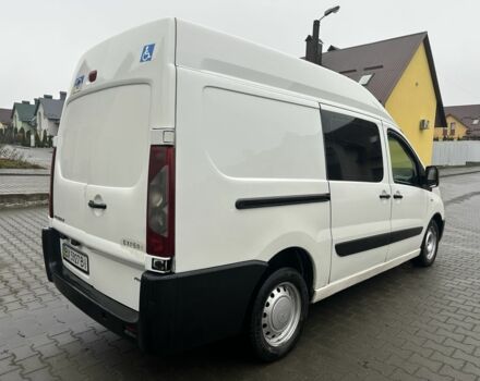 Белый Пежо Эксперт груз.-пасс., объемом двигателя 1.6 л и пробегом 300 тыс. км за 5400 $, фото 3 на Automoto.ua