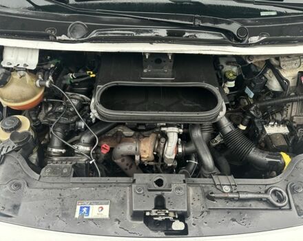 Белый Пежо Эксперт груз.-пасс., объемом двигателя 1.6 л и пробегом 300 тыс. км за 5400 $, фото 8 на Automoto.ua