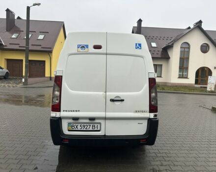 Белый Пежо Эксперт груз.-пасс., объемом двигателя 1.6 л и пробегом 300 тыс. км за 5400 $, фото 4 на Automoto.ua