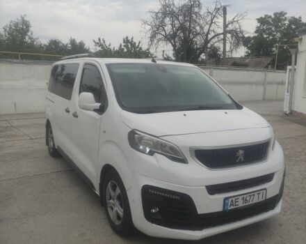 Белый Пежо Эксперт груз.-пасс., объемом двигателя 1.6 л и пробегом 174 тыс. км за 15999 $, фото 2 на Automoto.ua