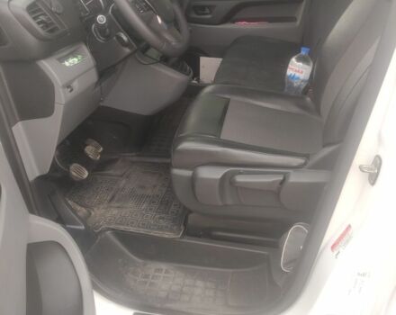 Белый Пежо Эксперт груз.-пасс., объемом двигателя 1.6 л и пробегом 174 тыс. км за 15999 $, фото 5 на Automoto.ua