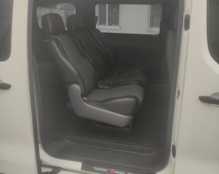 Белый Пежо Эксперт груз.-пасс., объемом двигателя 1.6 л и пробегом 174 тыс. км за 15999 $, фото 8 на Automoto.ua