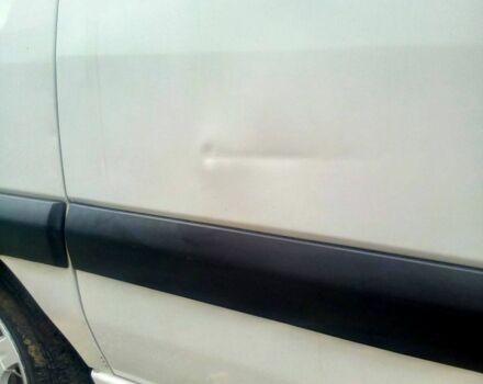 Пежо Эксперт груз.-пасс. 2005 в Южноукраинске на Automoto.ua Белый Пежо Эксперт груз.-пасс., объемом двигателя 1.9 л и пробегом 340 тыс. км за 4000 $, фото 10 на Automoto.ua