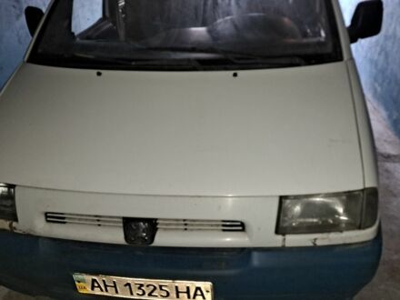Білий Пежо Експерт вант.-пас., об'ємом двигуна 2 л та пробігом 250 тис. км за 1657 $, фото 1 на Automoto.ua