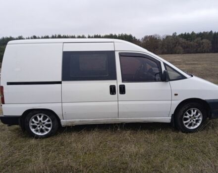 Белый Пежо Эксперт груз.-пасс., объемом двигателя 1.9 л и пробегом 400 тыс. км за 2200 $, фото 1 на Automoto.ua
