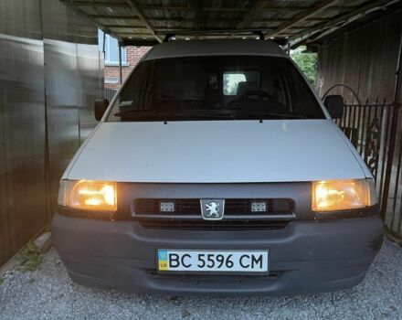 Белый Пежо Эксперт груз.-пасс., объемом двигателя 1.9 л и пробегом 280 тыс. км за 3100 $, фото 1 на Automoto.ua