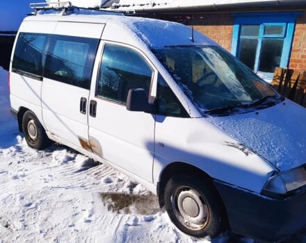 Белый Пежо Эксперт груз.-пасс., объемом двигателя 1.9 л и пробегом 240 тыс. км за 2000 $, фото 1 на Automoto.ua