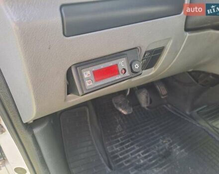 Белый Пежо Эксперт груз.-пасс., объемом двигателя 1.87 л и пробегом 250 тыс. км за 4500 $, фото 1 на Automoto.ua