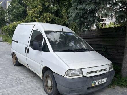 Пежо Эксперт груз.-пасс. 2003 в Львове на Automoto.ua Белый Пежо Эксперт груз.-пасс., объемом двигателя 2 л и пробегом 256 тыс. км за 1700 $, фото 1 на Automoto.ua