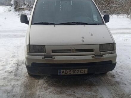 Білий Пежо Експерт вант.-пас., об'ємом двигуна 1.9 л та пробігом 250 тис. км за 2250 $, фото 1 на Automoto.ua